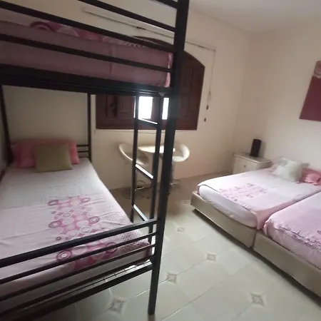 Male Dormitory Room Msida Exterior photo